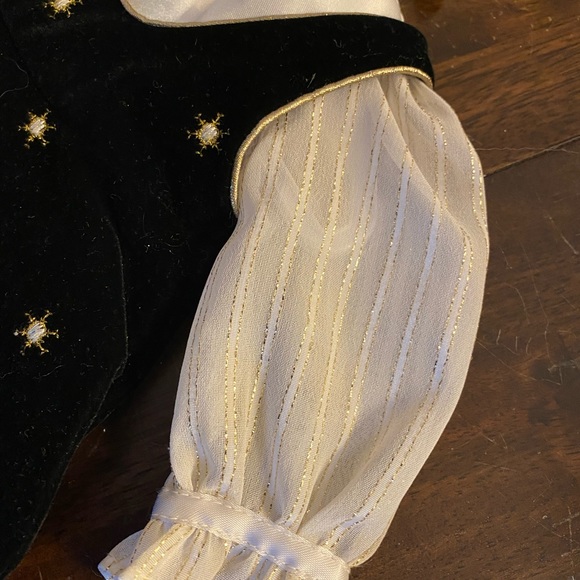 Vintage American Girl Doll Velvet Dress snowflake RETIRED - Picture 2 of 6